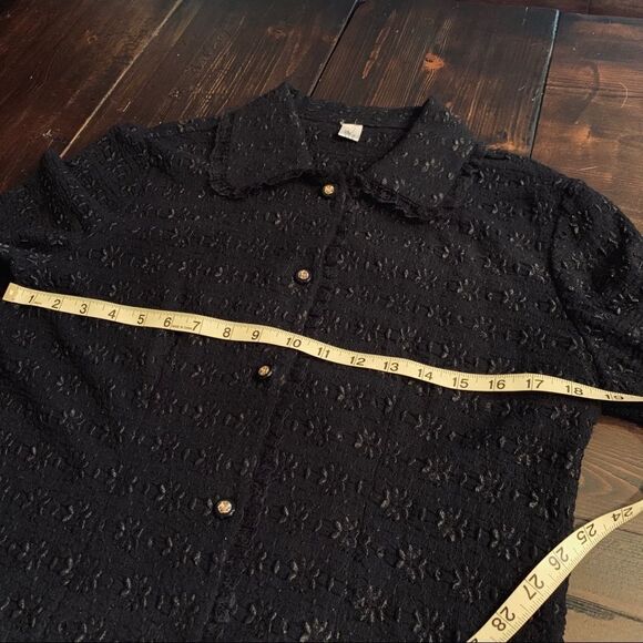 Adorable Black Lace Top like Jacket/Blouse Or Cardigan top size M - Picture 8 of 8